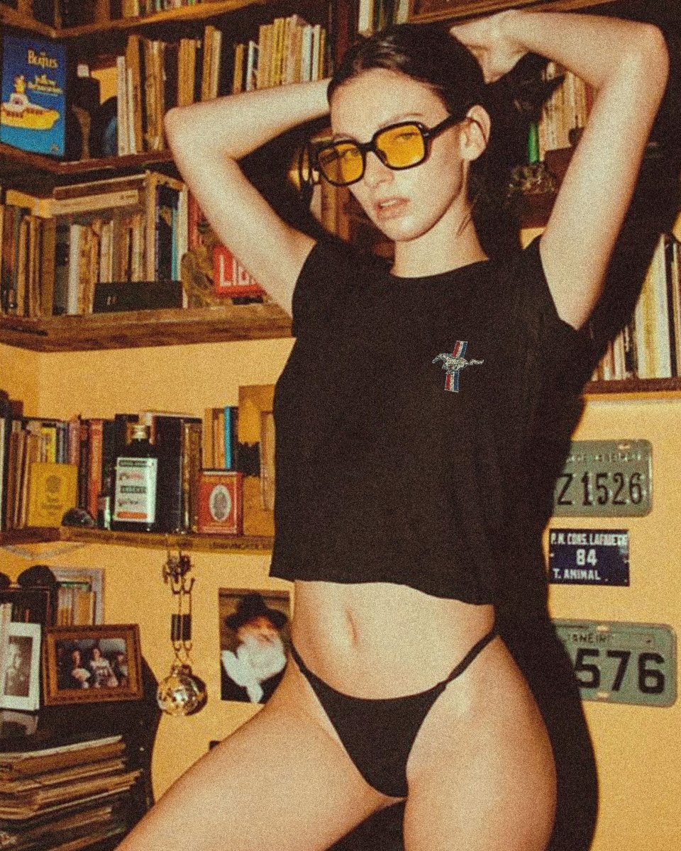 Cropped Baby Tee - Image 5